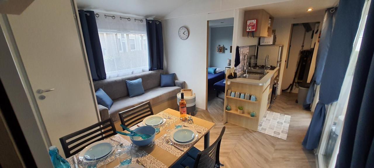 Mobilhome 2Ch Climatise-Terrasse Fermee-4 Velos-Camping 4 Etoiles Les Charmettes Les Mathes Exterior foto